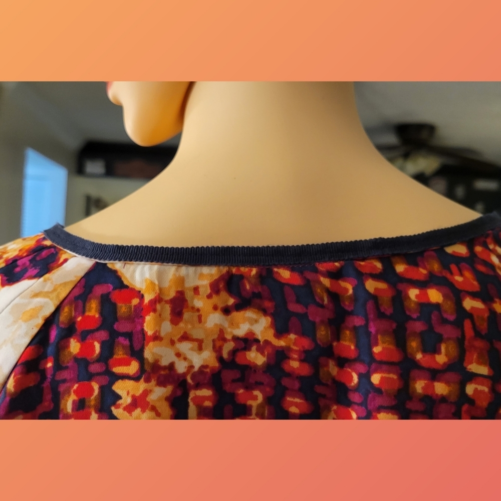 Women's Top - Picture 5 of 7